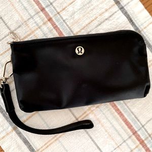 Lululemon Curved Wristlet